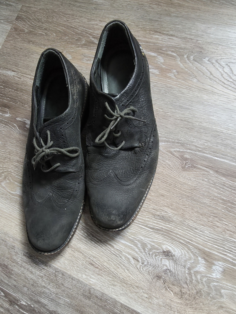 Ecco Men's Dark Gray Lace-Up Brogue Oxfords
